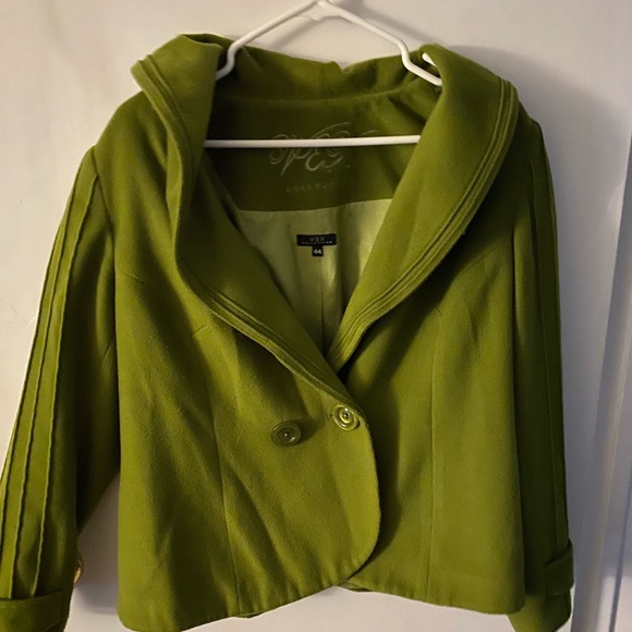Spring Jacket - Picture 2 of 2